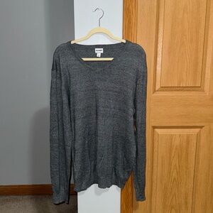 Old Navy Men’s Charcoal Gray V-Neck Lightweight Casual Sweater Size Large